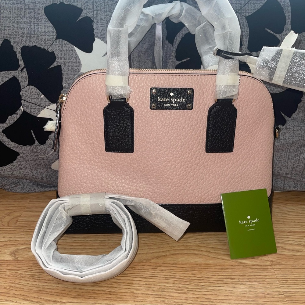KateSpade Crossbody - Picture 4 of 4